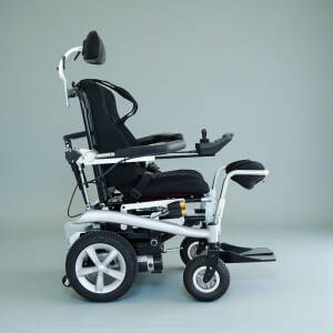 S300 Ayağa Kaldıran Akülü Tekerlekli Sandalye - 3