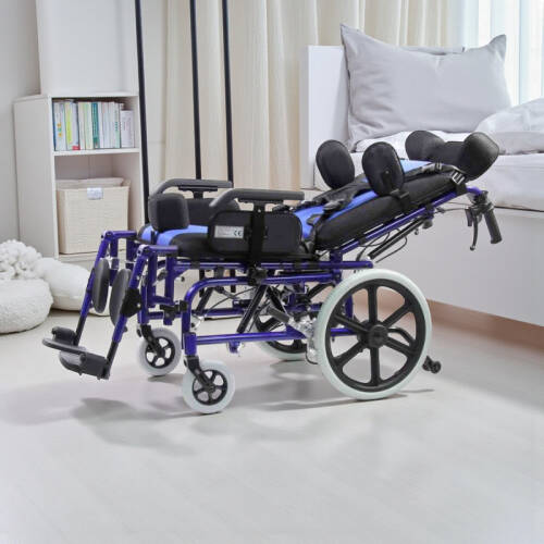 SW958 Özellikli Çocuk Tekerlekli Sandalye - 4